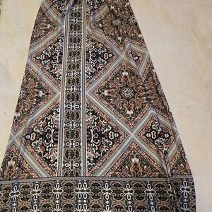 AGB Black and White Paisley Maxi Skirt With Spandex Waistband